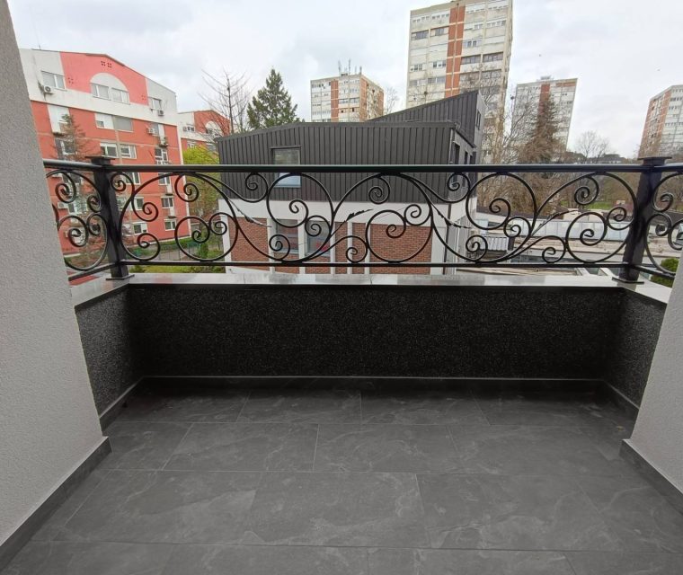 IMG-125a33db055062286fde390210cc0089-V